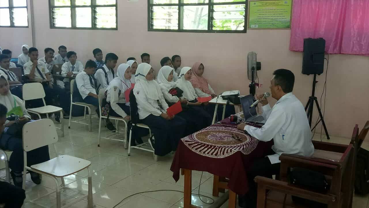 Sosialisasi P4GN di MPLS SMK PGRI 4 Pasuruan