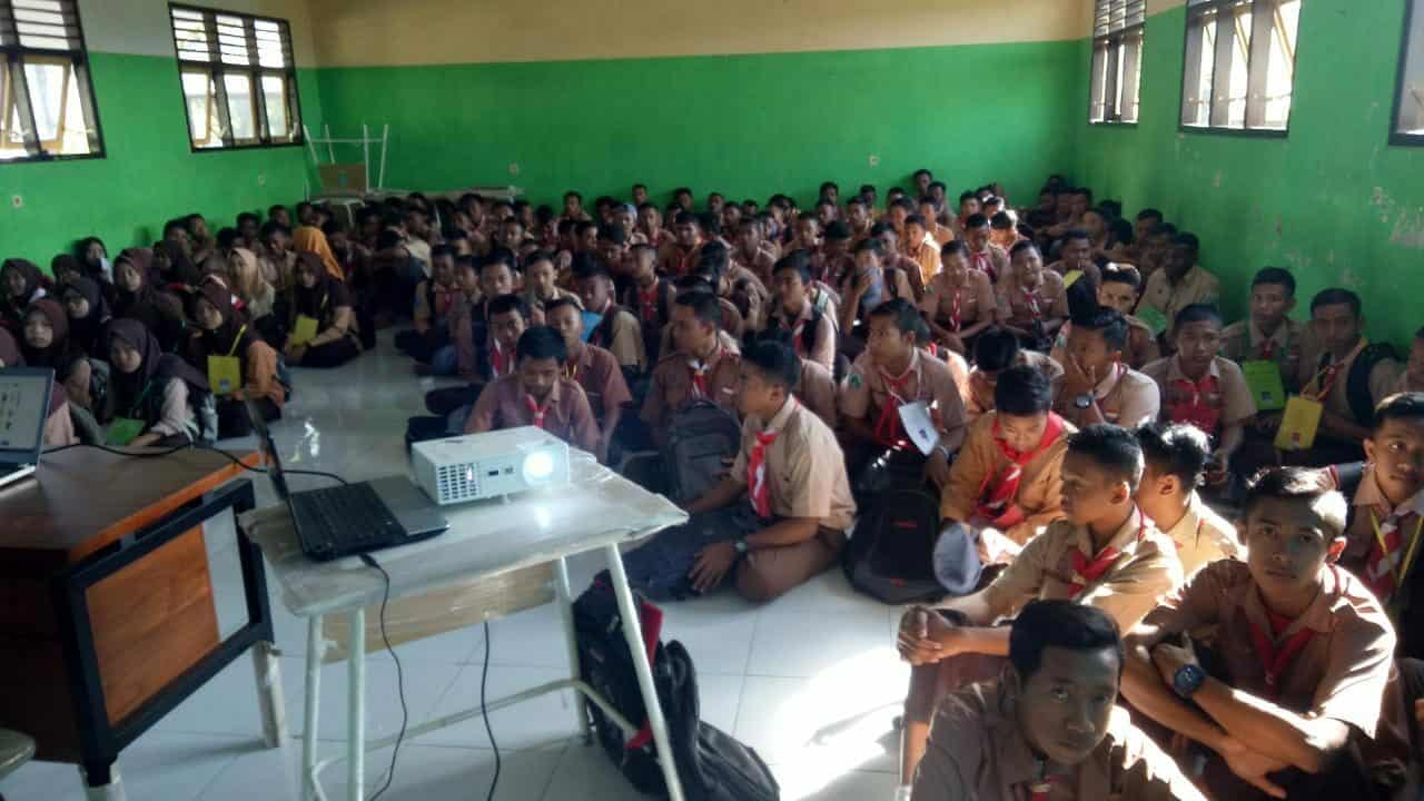 Sosialisasi P4GN di MPLS SMK Negeri 1 Winongan