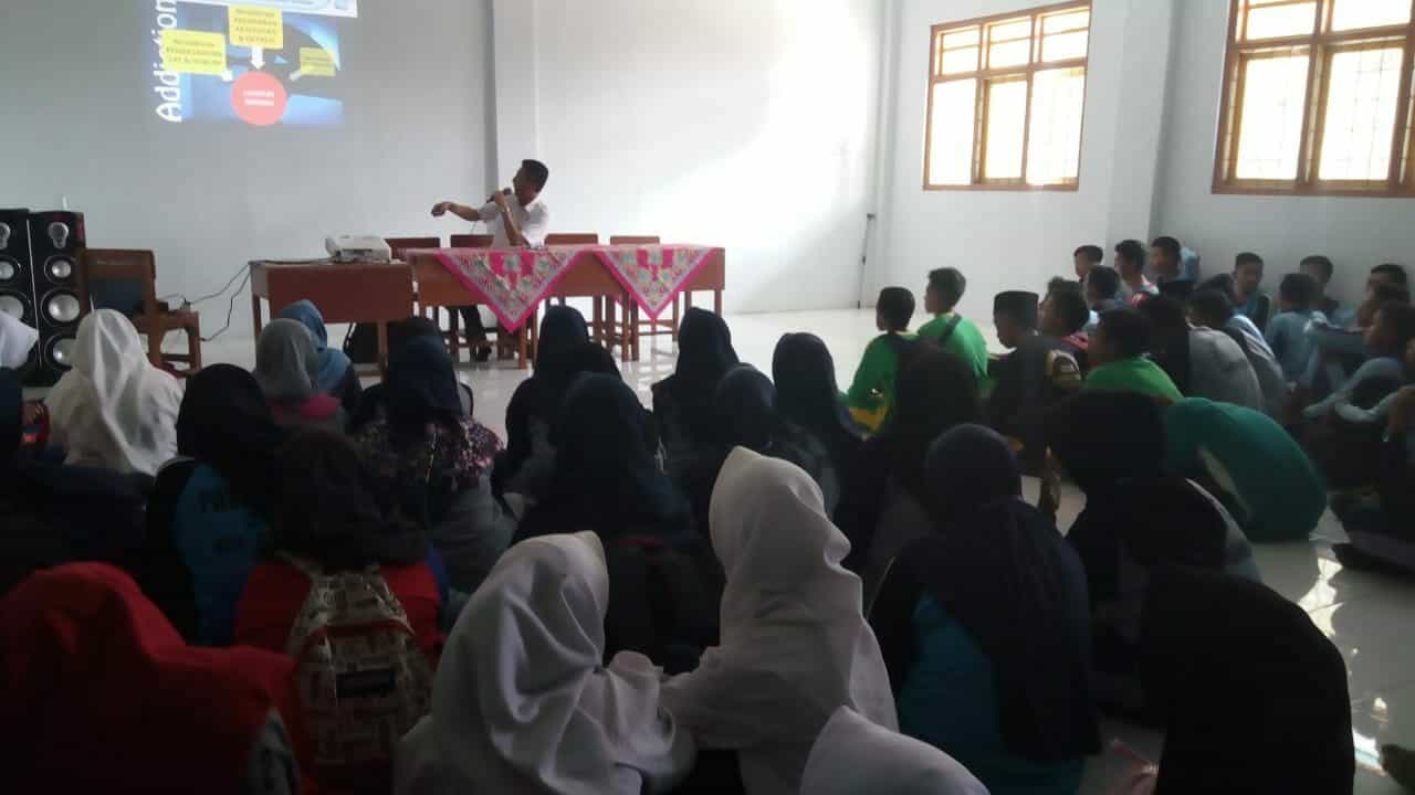 Sosialisasi P4GN di MPLS SMK Queen Zam – Zam