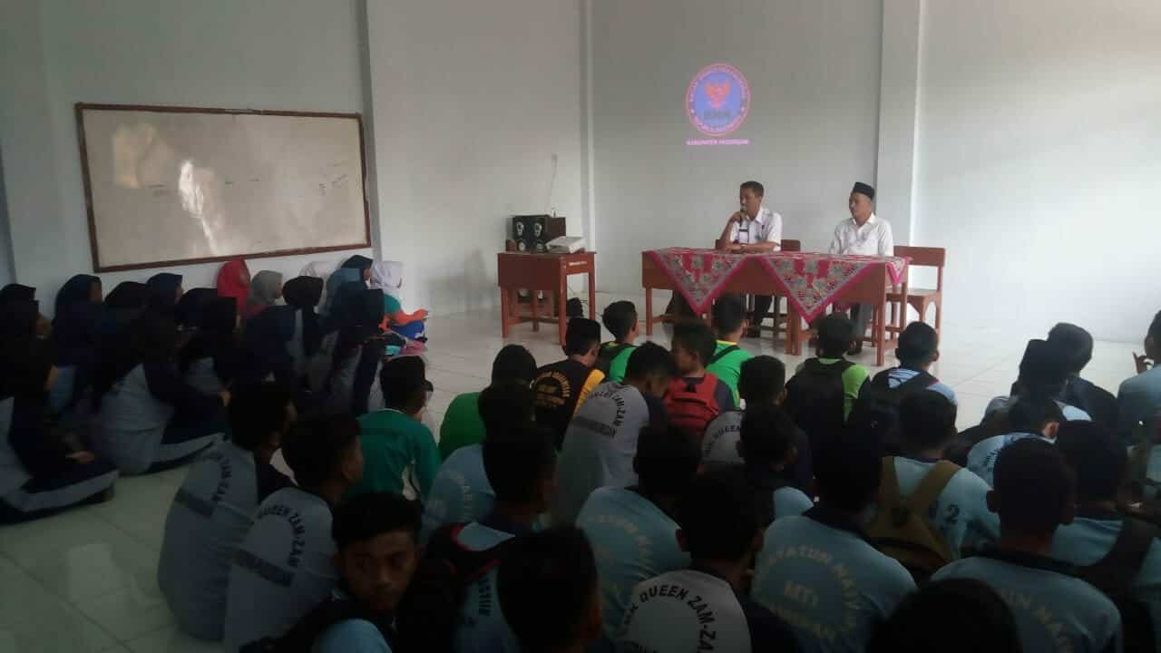 Sosialisasi P4GN di MPLS SMK Queen Zam – Zam