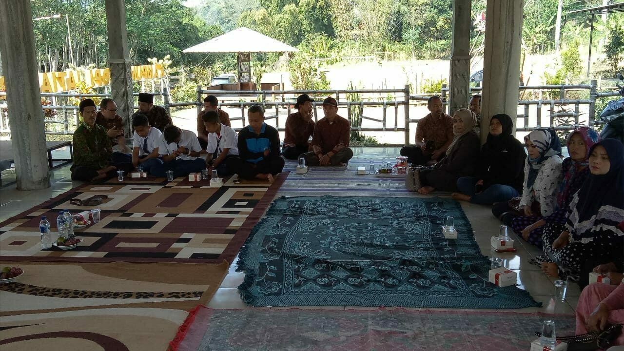 Sosialisasi Bahaya Narkoba di KKN Mahasiswa STIMIK Yadika Bangil