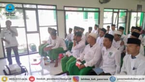 Pembinaan dan Penyuluhan Hukum Produk Daerah di Pondok Pesantren Al Yasini