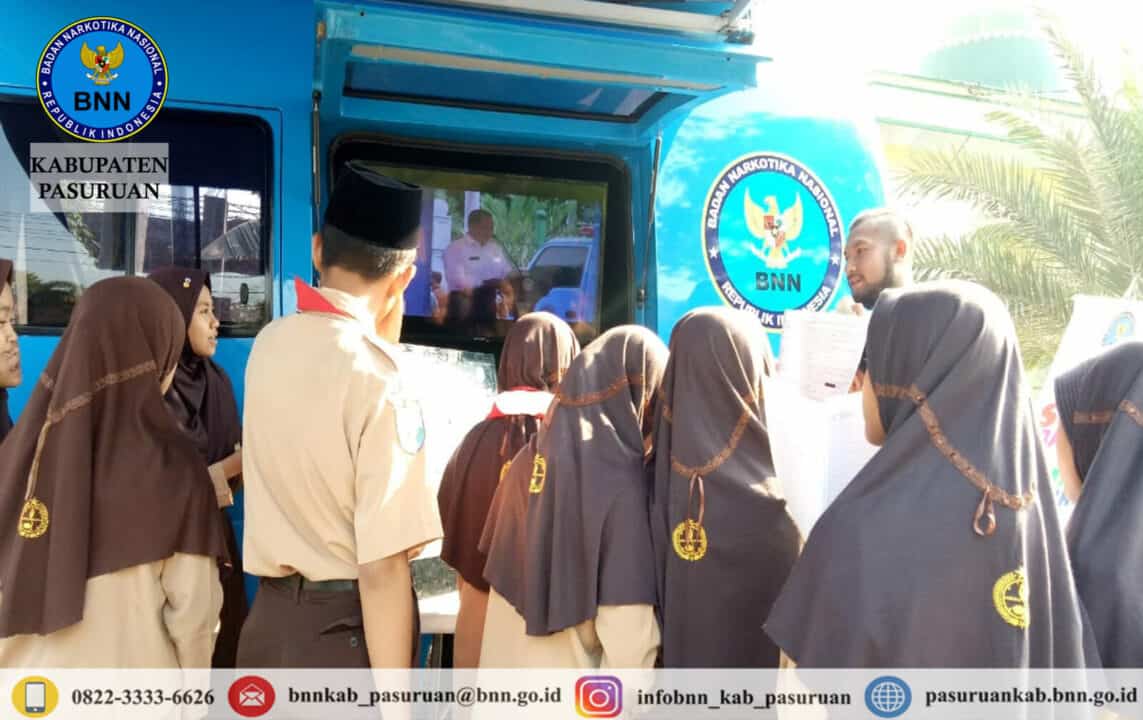 Sosialisasi P4GN Melalui Mobile Screening di Kecamatan Pohjentrek