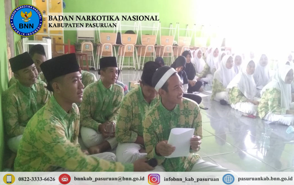 Penyuluhan Pencegahan Penyalahgunaan Narkoba Di Kalangan Generasi Muda (SMK Leader AL- Yasini) - Kecamatan Kraton - Kabupaten Pasuruan
