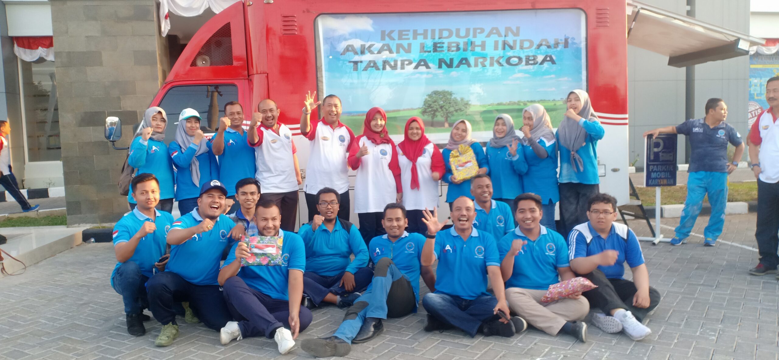 Meriahkan HUT RI Ke -74 BNNP Jawa Timur dan Jajaran Gelar Aneka Lomba Meriahkan HUT RI Ke -74 BNNP Jawa Timur dan Jajaran Gelar Aneka Lomba