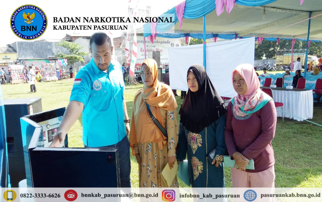 Kegiatan Pameran Bahaya Narkoba dan Sosialisasi P4GN Dalam Acara Kendaraan Urun Rembuk Masyarakat (KENDUREN MAS) Kabupaten Pasuruan Kegiatan Pameran Bahaya Narkoba dan Sosialisasi P4GN Dalam Acara Kendaraan Urun Rembuk Masyarakat (KENDUREN MAS) Kabupaten Pasuruan