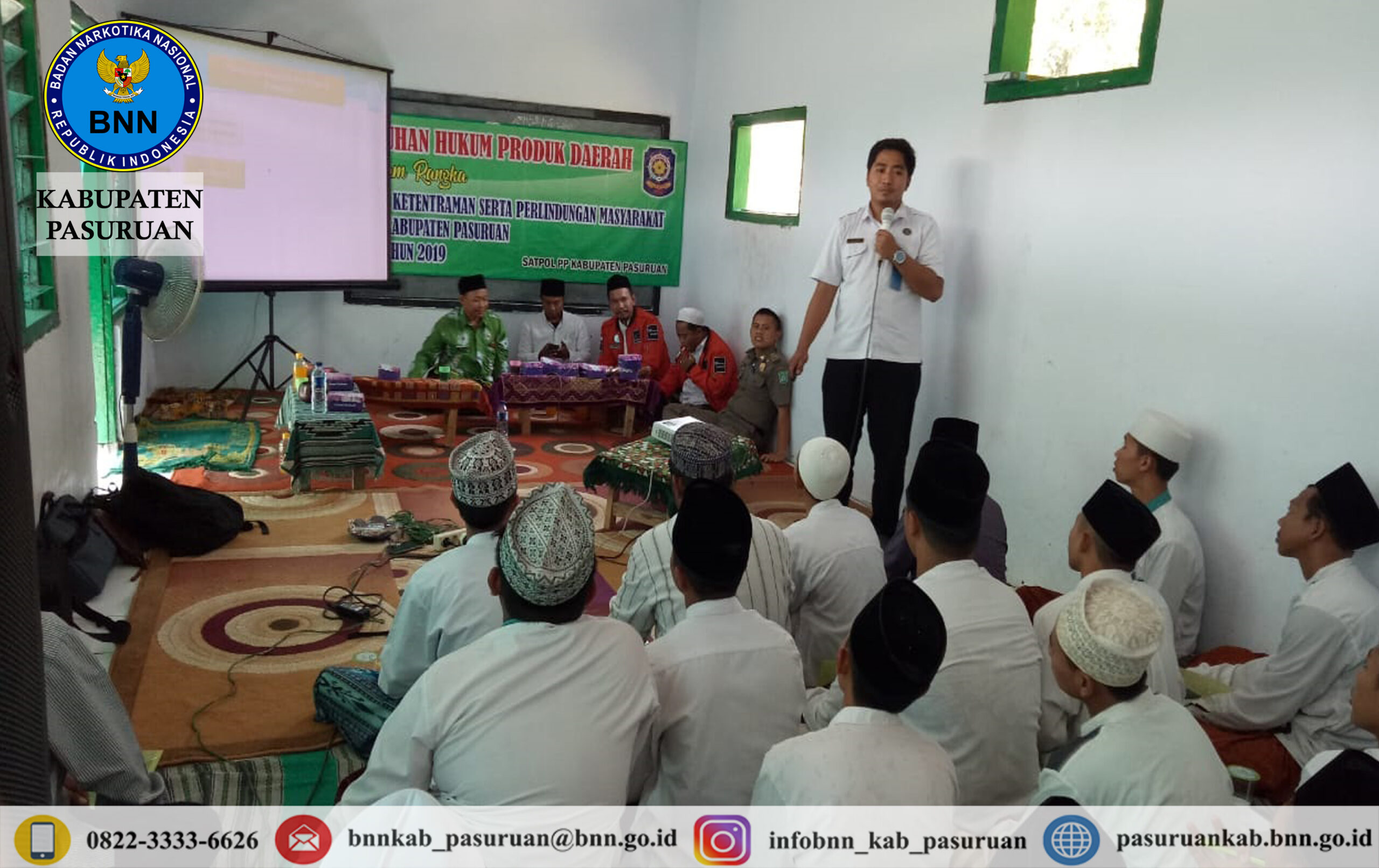 Sosialisasi Pencegahan dan Penyalahgunaan Narkoba di Aula Pondok Pesantren Salafiyah Kecamatan Kejayan Sosialisasi Pencegahan dan Penyalahgunaan Narkoba di Aula Pondok Pesantren Salafiyah Kecamatan Kejayan