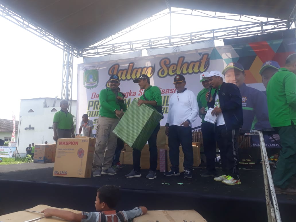 Mlaku karo Wak Mukidin bareng lawan Narkoba Mlaku karo Wak Mukidin bareng lawan Narkoba