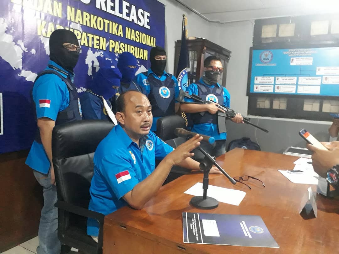 Press Release Pengungkapan Kasus Penyelundupan Narkotika golongan 1 Press Release Pengungkapan Kasus Penyelundupan Narkotika golongan 1