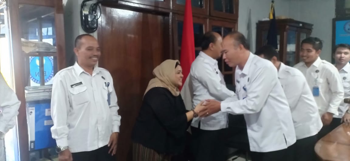 Halal Bihalal dan silaturahmi Keluarga Besar BNNK Pasuruan Halal Bihalal dan silaturahmi Keluarga Besar BNNK Pasuruan