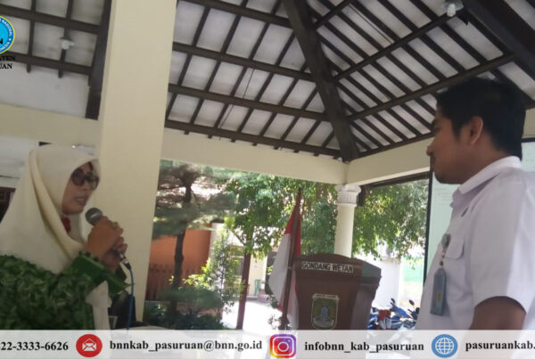 Sosialisasi dan Penanggulangan Bahaya Penyalahgunaan Narkoba di Kecamatan Gondangwetan