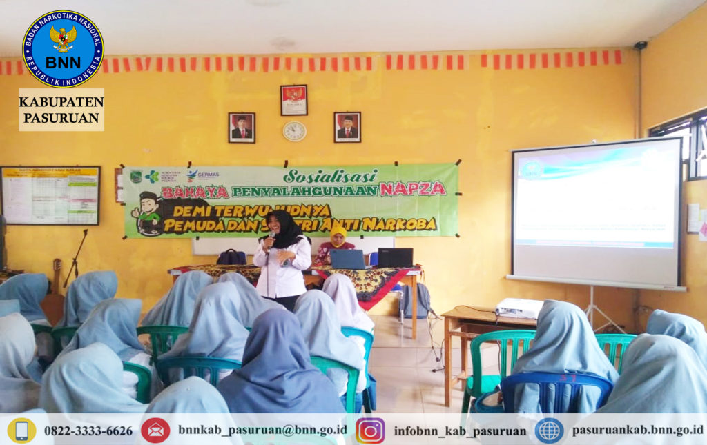 Sosialisasi Bahaya Penyalahguna Napza Demi Terwujudnya Pemuda dan Santri Anti Narkoba di Lumbang Kabupaten Pasuruan Sosialisasi Bahaya Penyalahguna Napza Demi Terwujudnya Pemuda dan Santri Anti Narkoba di Lumbang Kabupaten Pasuruan