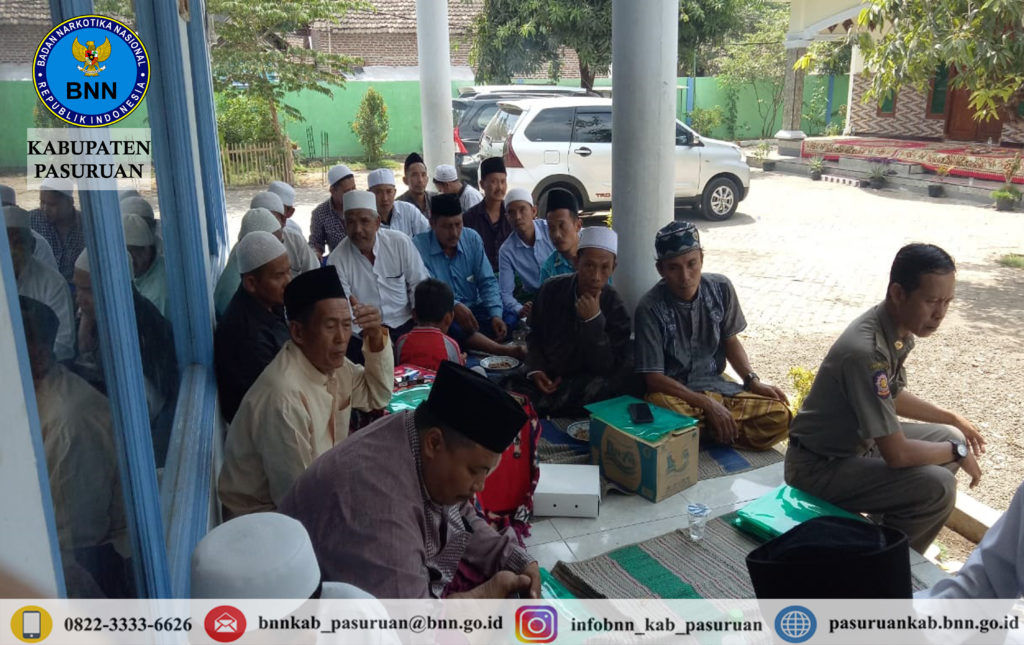 Sosialisasi Pencegahan dan Penyalahgunaan Narkoba di Lingkungan Pondok Pesantren Dakwatul Khoirot Kecamatan Rembang Kabupaten Pasuruan Sosialisasi Pencegahan dan Penyalahgunaan Narkoba di Lingkungan Pondok Pesantren Dakwatul Khoirot Kecamatan Rembang Kabupaten Pasuruan