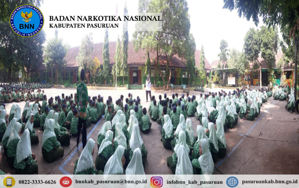 Sosialisasi Bahaya Penyalahgunaan Narkoba di SMP N 1 Wonorejo Kabupaten Pasuruan.