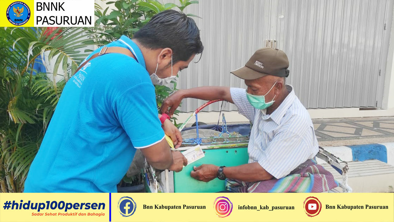 BNN Kabupaten Pasuruan Jalan Sehat dan Bagikan Stiker Hidup100persen ke Masyarakat Wilayah Pasuruan dan Sekitarnya BNN Kabupaten Pasuruan Jalan Sehat dan Bagikan Stiker Hidup100persen ke Masyarakat Wilayah Pasuruan dan Sekitarnya