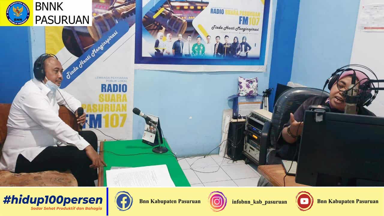 Kepala BNNK Pasuruan Edukasi Masyarakat Kabupaten Pasuruan Melalui Radio Suara Pasuruan 107 FM Kepala BNNK Pasuruan Edukasi Masyarakat Kabupaten Pasuruan Melalui Radio Suara Pasuruan 107 FM