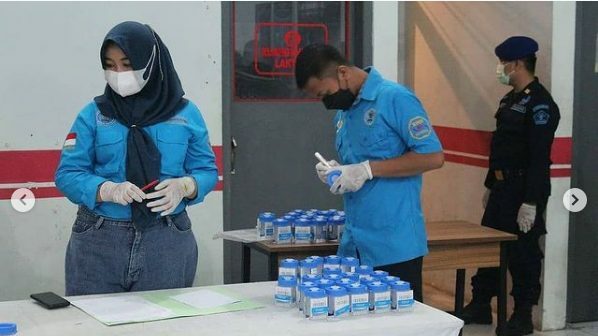 Sinergi dengan BNN, WBP Lapas Probolinggo Tes Urine Secara Acak Sinergi dengan BNN, WBP Lapas Probolinggo Tes Urine Secara Acak