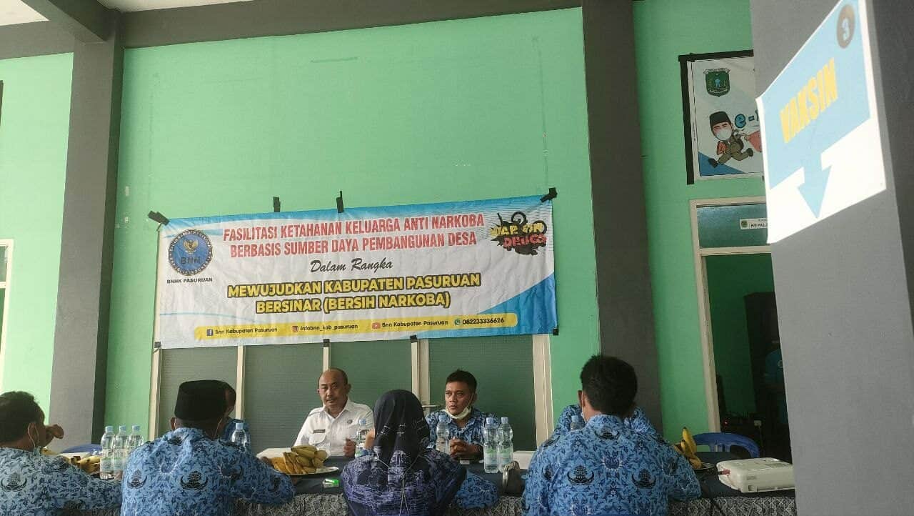 Fasilitasi Ketahanan Keluarga Anti Narkoba Berbasis Sumber Daya Pembangunan Desa dalam rangka mewujudkan Kabupaten Pasuruan Bersinar (Bersih Narkoba) di Balai Desa Jatiarjo Kecamatan Pandaan. asilitasi Ketahanan Keluarga Anti Narkoba Berbasis Sumber Daya Pembangunan Desa dalam rangka mewujudkan Kabupaten Pasuruan Bersinar (Bersih Narkoba) di Balai Desa Jatiarjo Kecamatan Pandaan.