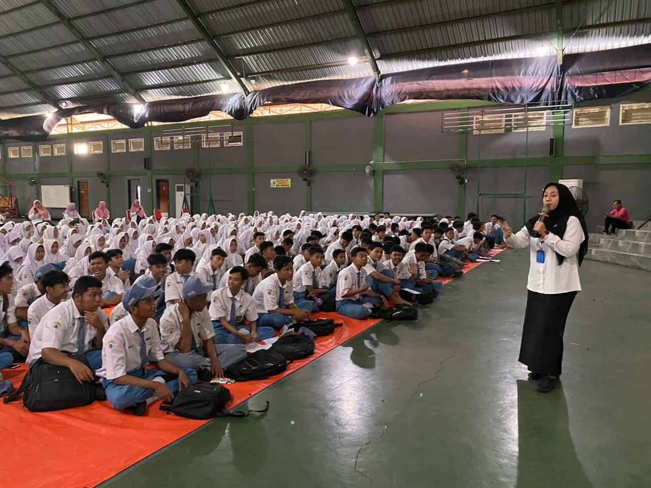 Sosialisasi Bahaya Penyalahgunaan Narkoba di SMAN 1 Purwosari Sosialisasi Bahaya Penyalahgunaan Narkoba di SMAN 1 Purwosari