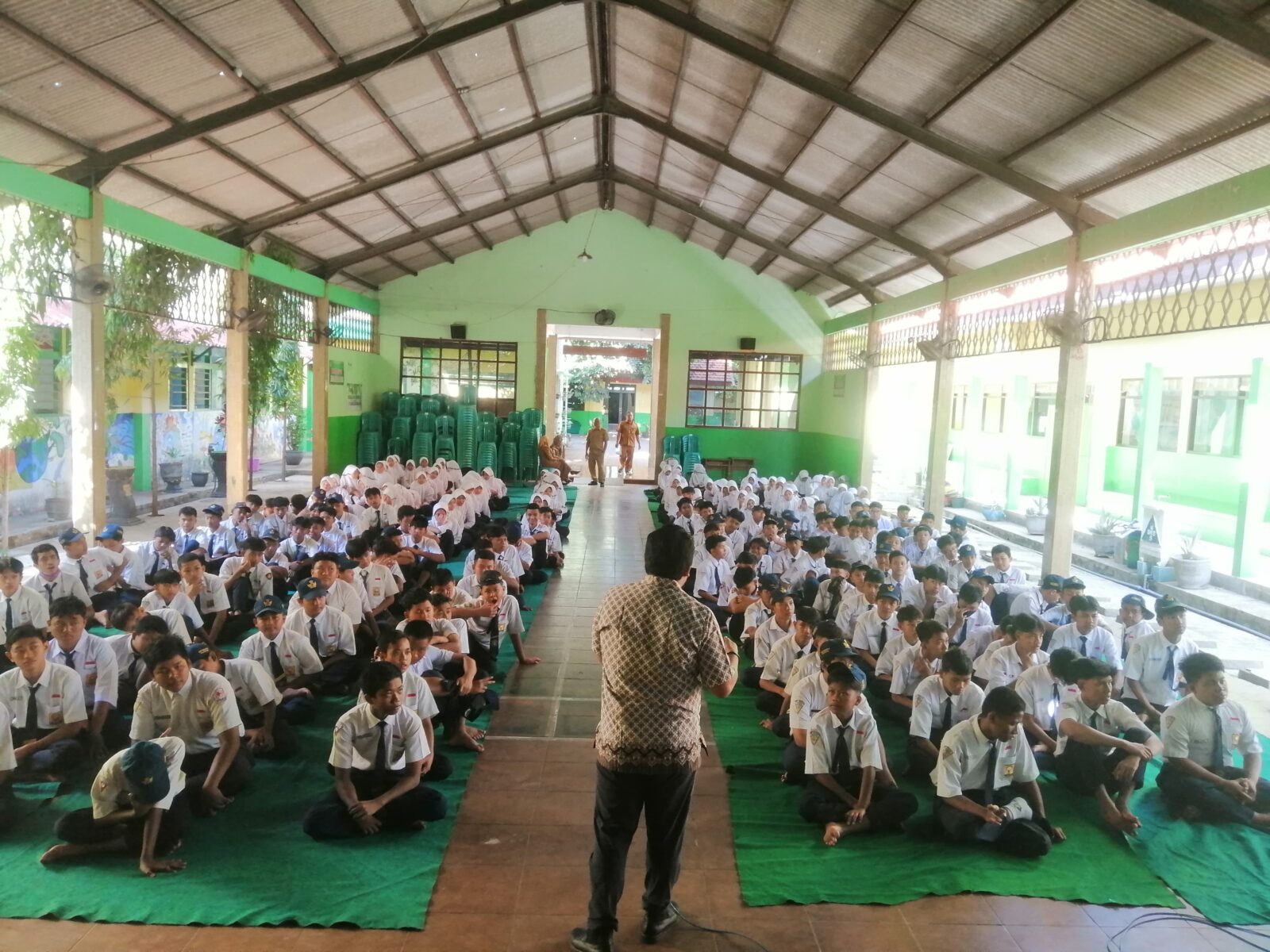 Sosialisasi Informasi dan Edukasi P4GN dalam rangka kegiatan Masa Pengenalan Lingkungan Sekolah (MPLS) Sosialisasi Informasi dan Edukasi P4GN dalam rangka kegiatan Masa Pengenalan Lingkungan Sekolah (MPLS)