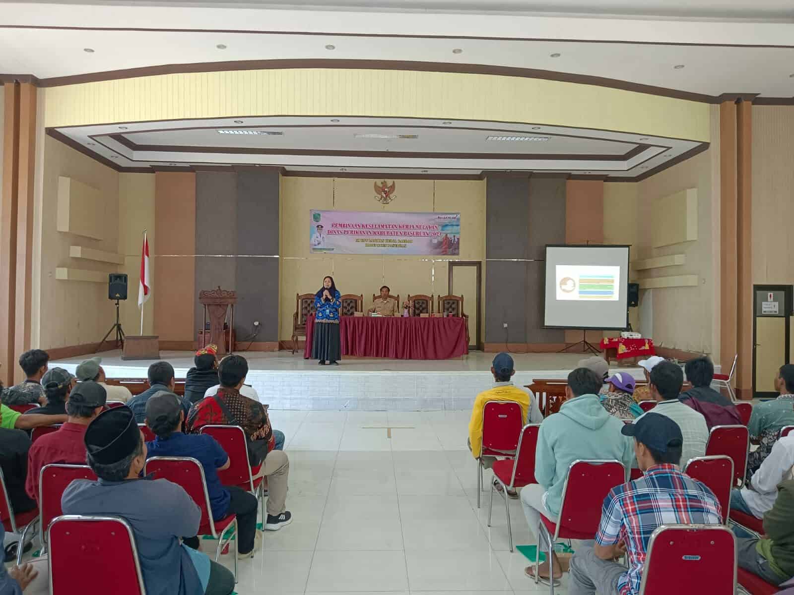 Pembinaan Keselamatan Kerja Nelayan Dinas Perikanan Kabupaten Pembinaan Keselamatan Kerja Nelayan Dinas Perikanan Kabupaten