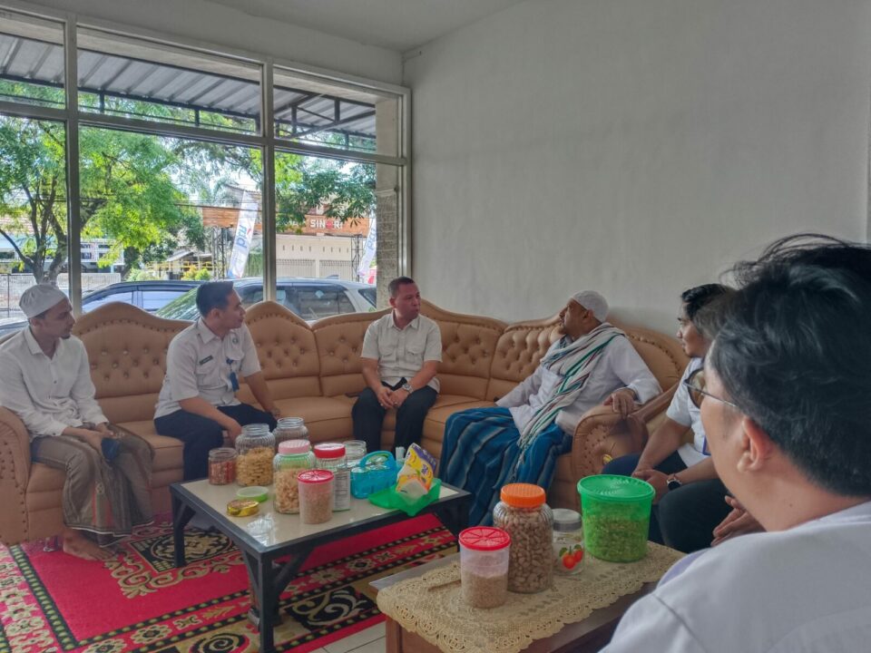 Kunjungan Kepala BNN Kabupaten Pasuruan dengan Al Habib Taufiq Bin Abdul Qodir Assegaf (Ponpes Sunniyah Salafiyah)