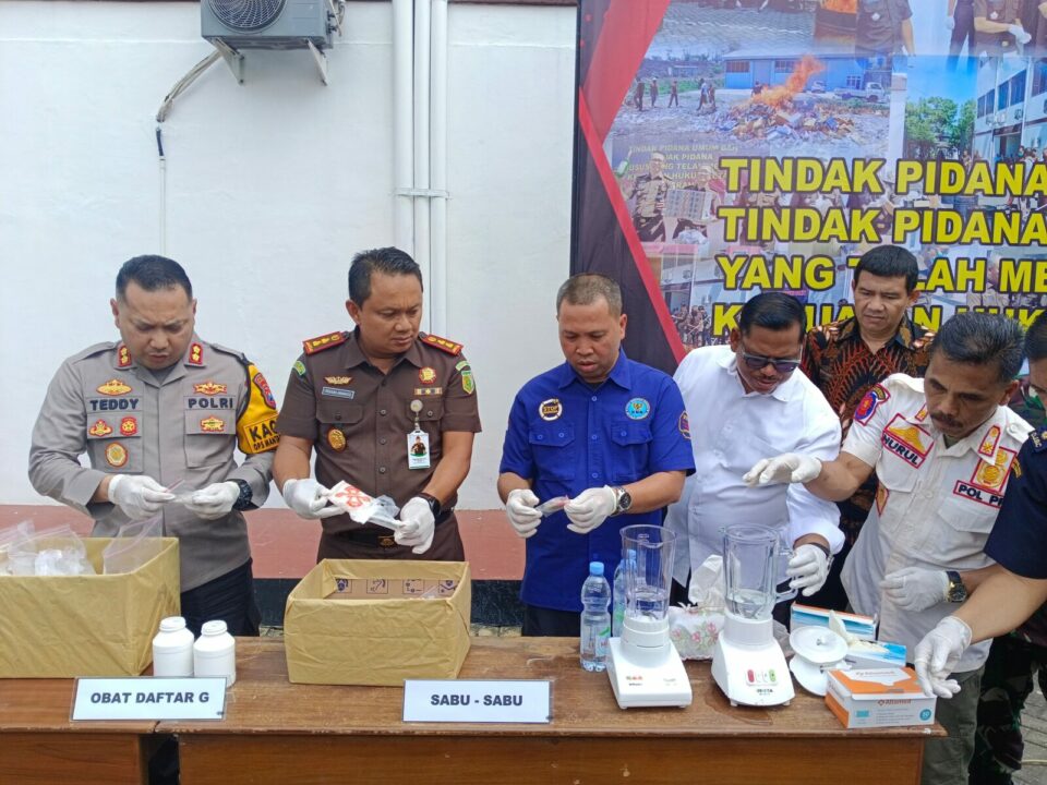 PEMUSNAHAN BARANG BUKTI (BB) NARKOTIKA BERSAMA BNN KABUPATEN PASURUAN