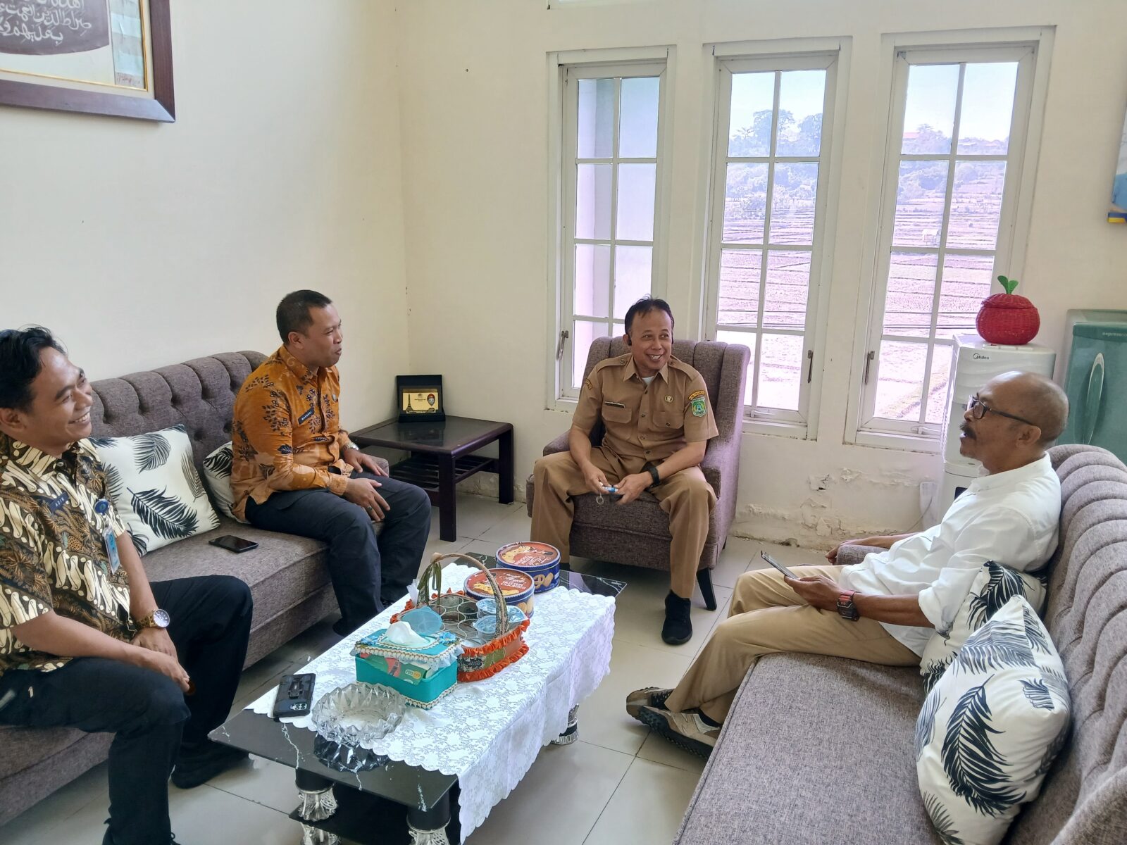 kunjungan kepala BNNK Pasuruan ke Bakesbangpol Kab. Pasuruan