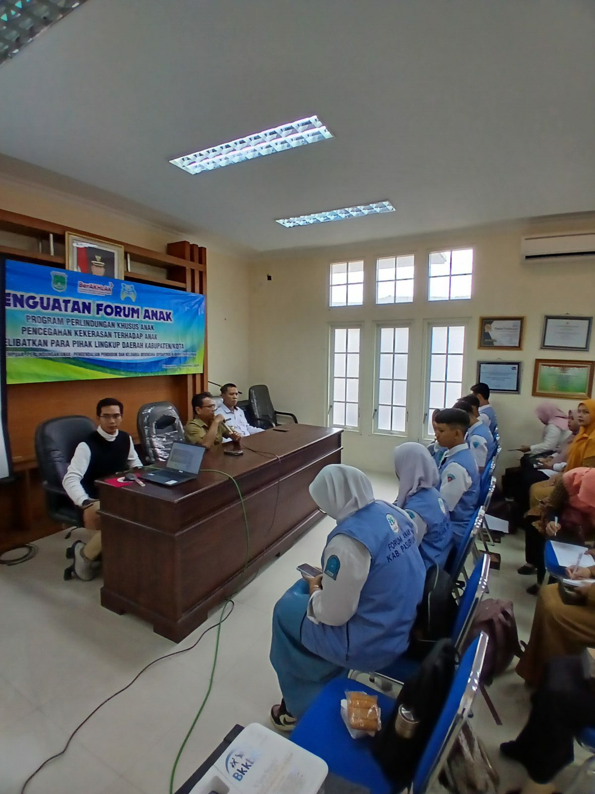 Sosialisasi p4gn dalam kegiatan penguatan forum anak di DP3APPKB