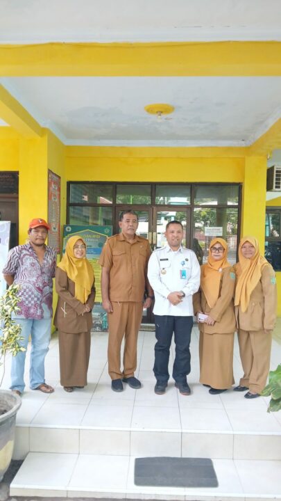 Kepala BNNK Pasuruan Menjadi Inspektur Upacara di SMPN 2 Bangil