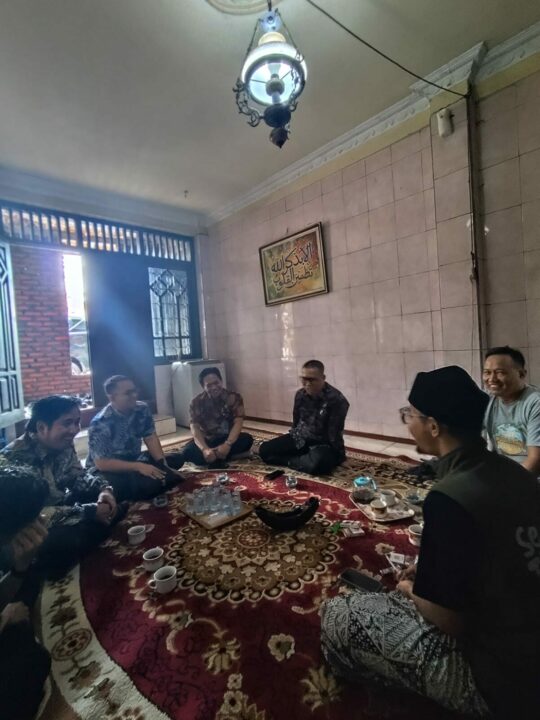 Kunjungan Kepala BNNK Pasuruan Kepada KH. Idris Hamid Pondok Salafiyah Kota Pasuruan