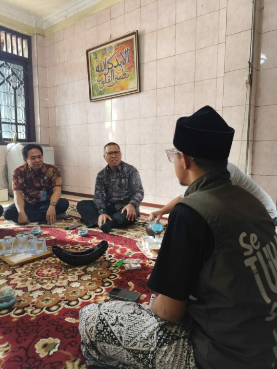 Kunjungan Kepala BNNK Pasuruan Kepada KH. Idris Hamid Pondok Salafiyah Kota Pasuruan