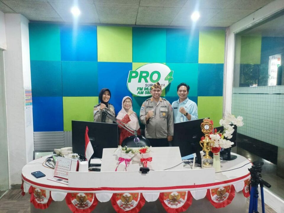 Talkshow P4GN dalam Acara Tanjung Perak Malam di RRI Surabaya dengan tema “Program P4GN di Wilayah Pasuruan”