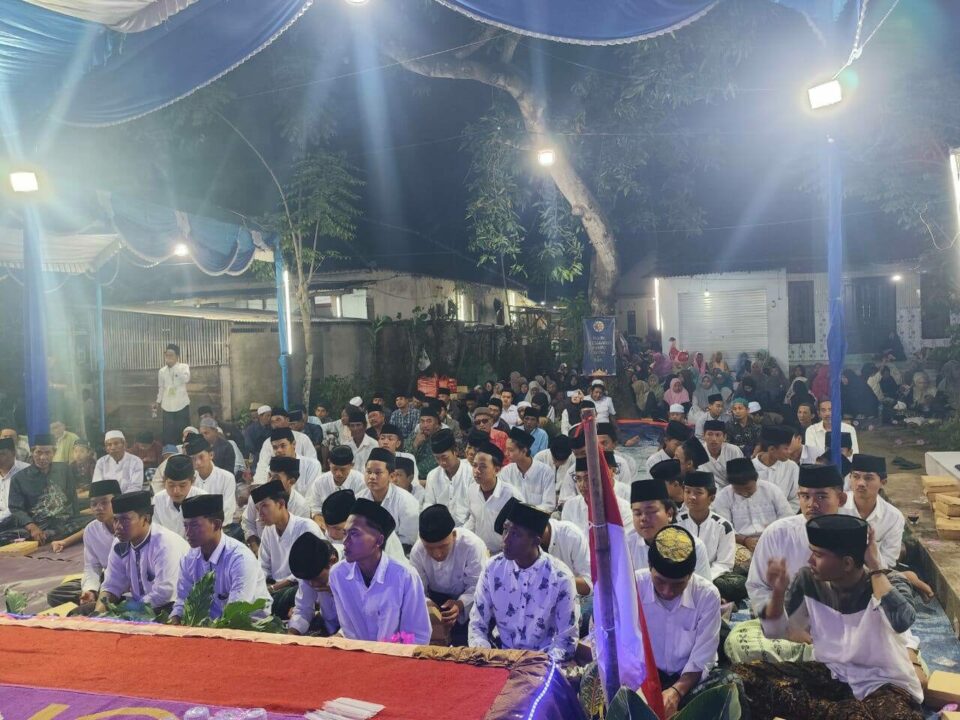 Sosialisasi Bahaya Penyalahgunaan Narkoba Dalam Kehidupan Sehari-hari pada Haul Akbar KH Abd. Adhim Hilmy