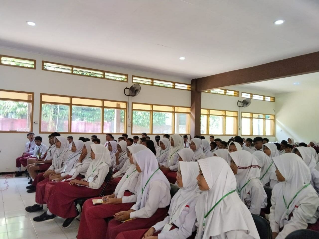Sosialisasi Bahaya Penyalahgunaan Narkoba pada MPLS (Masa Pengenalan Lingkungan Sekolah) di SMP, SMA/K di Wilayah Pasuruan Sosialisasi Bahaya Penyalahgunaan Narkoba pada MPLS (Masa Pengenalan Lingkungan Sekolah) di SMP, SMA/K di Wilayah Pasuruan